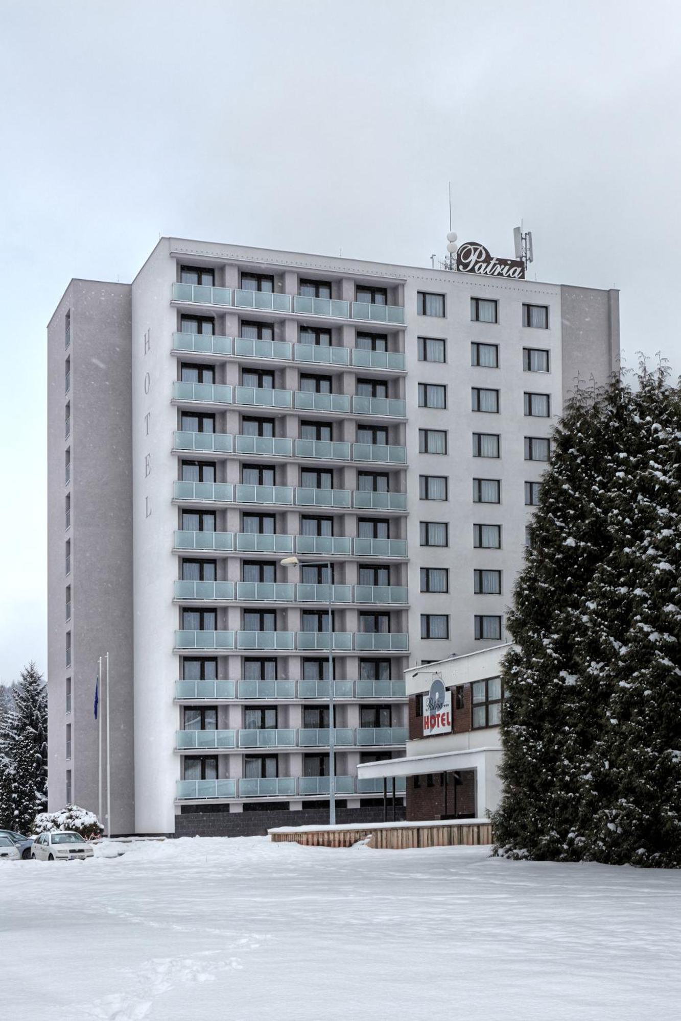 Patria Hotel Trutnov Exterior foto